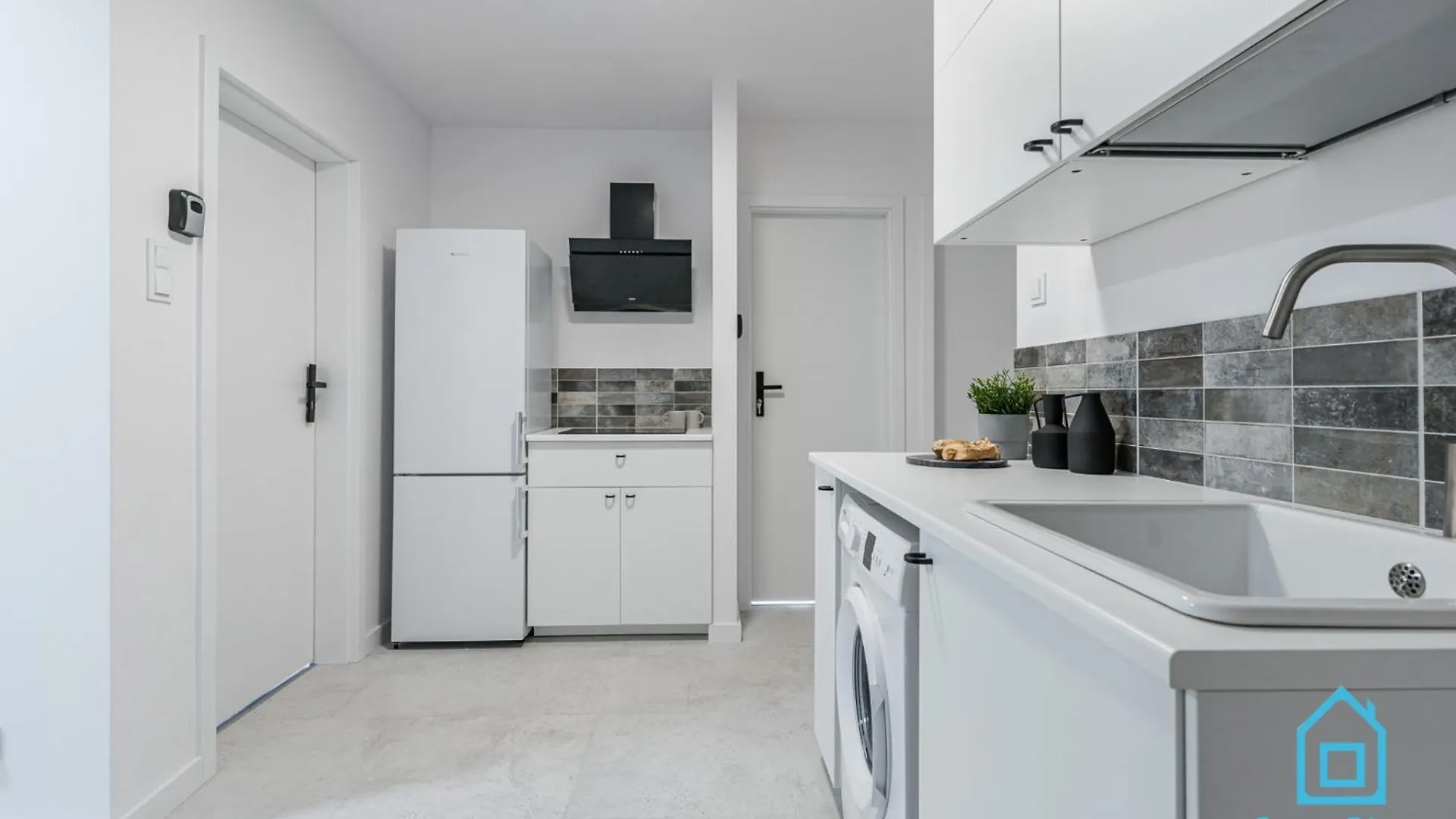 Homestay Stary Szara 9 Pok 3 Apartment Gdansk